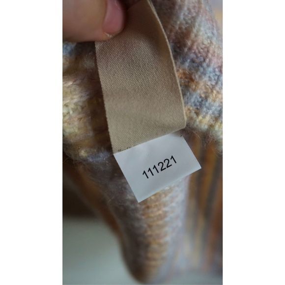 Soft Surroundings Women's Rainbow Lightweight Crew Neck Sweater Sz 1X - Picture 6 of 6